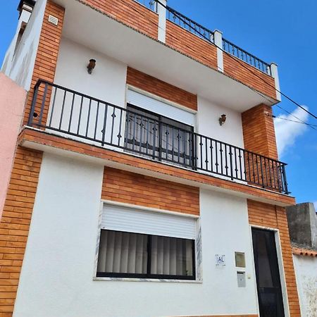 Gomes & Fortunato House Casais Brancos المظهر الخارجي الصورة