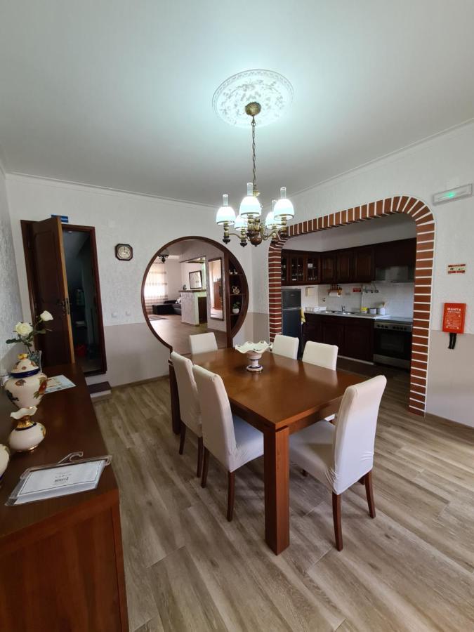 Gomes & Fortunato House Casais Brancos المظهر الخارجي الصورة