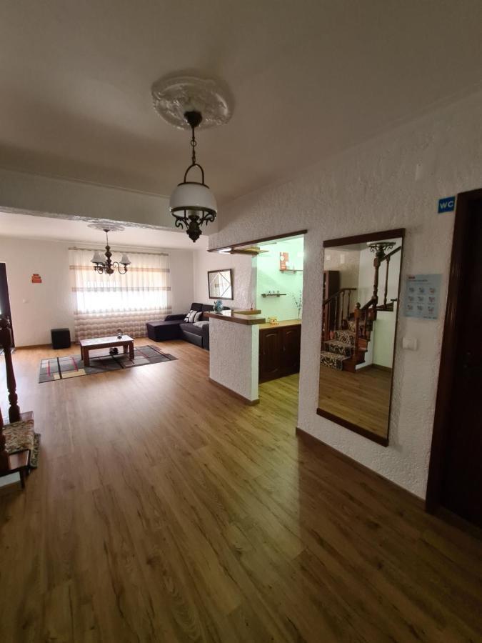Gomes & Fortunato House Casais Brancos المظهر الخارجي الصورة